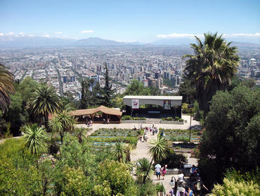 Forstarbeit im Stadtpark von Santiago de Chile